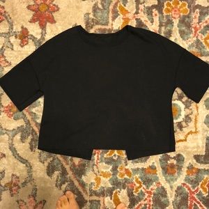 Size 10 lululemon crop
